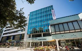 Hotel Schillerpark Linz, A Member Of Radisson Individuals